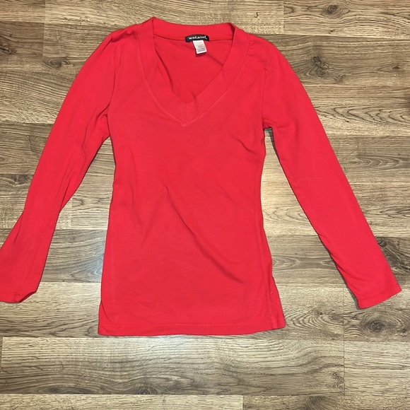 Wet Seal Tops - Wet Seal Red Long Sleeve V Neck Size Small